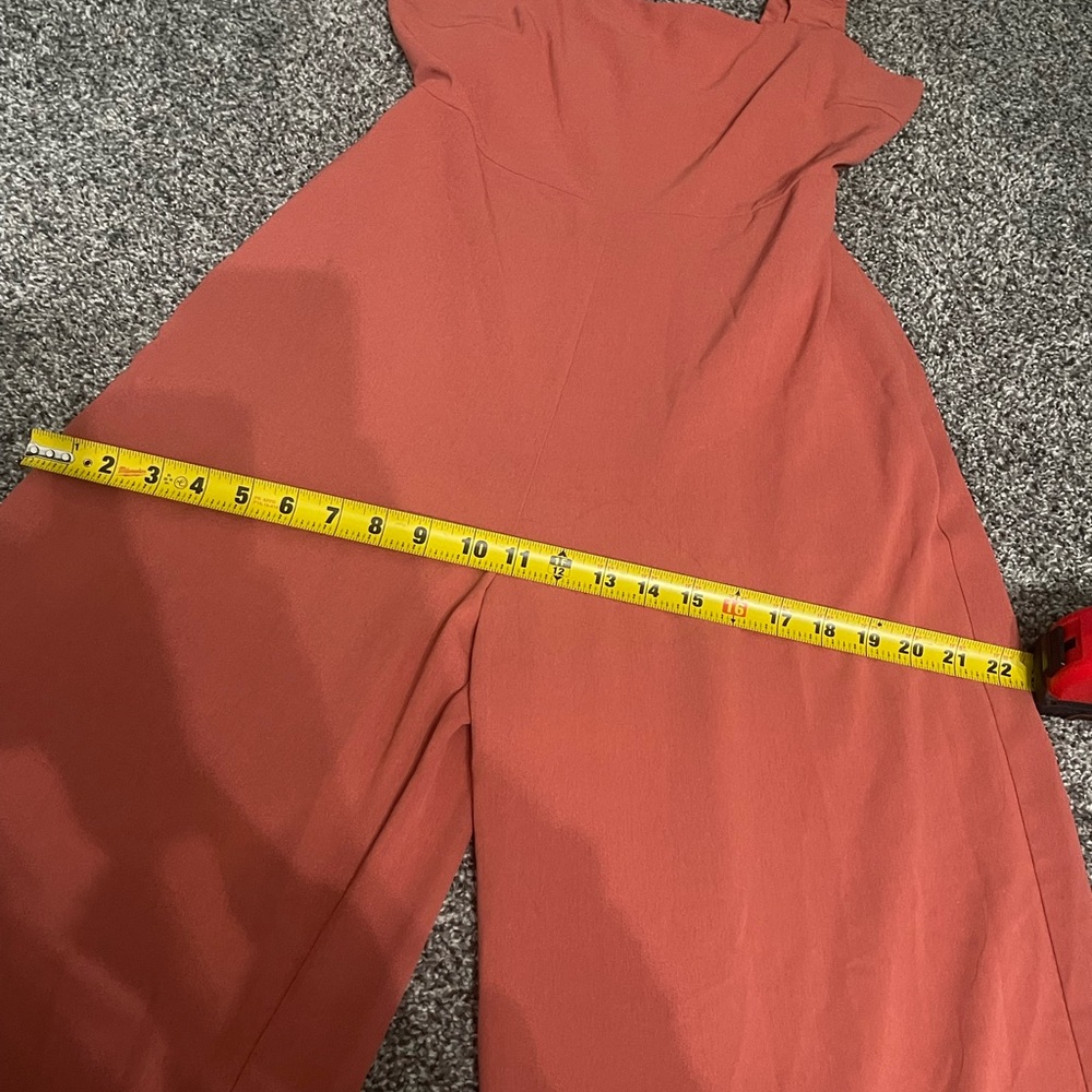 NWOT Sadie and Sage coral Make It Up Cut Out sleeveless Jumpsuit with pockets M - Picture 10 of 16